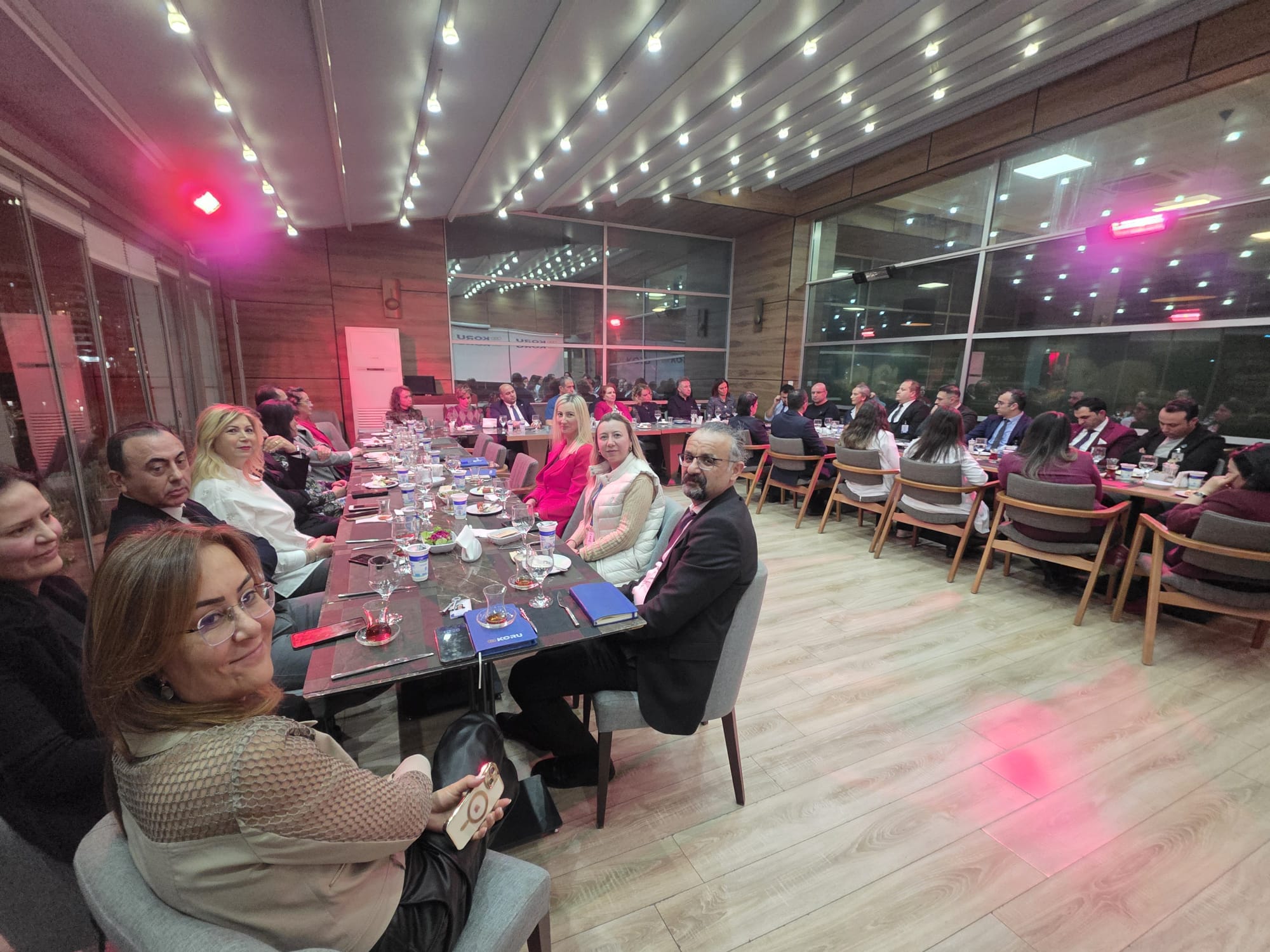 Kurumumuzdan Kareler